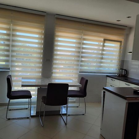 Apartments Myrjam 巴斯卡 外观 照片